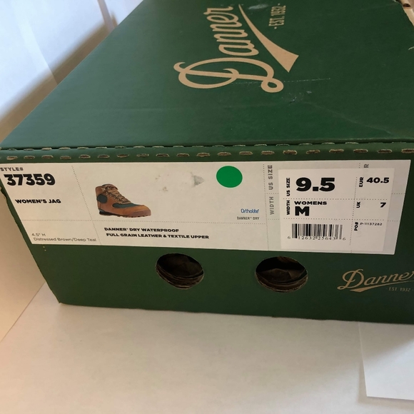 Women's Danner jag Boots - Picture 3 of 7